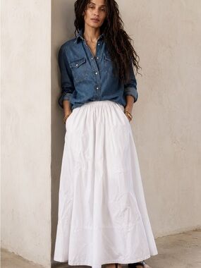 #5 Banana Republic White Women's Full Skirt